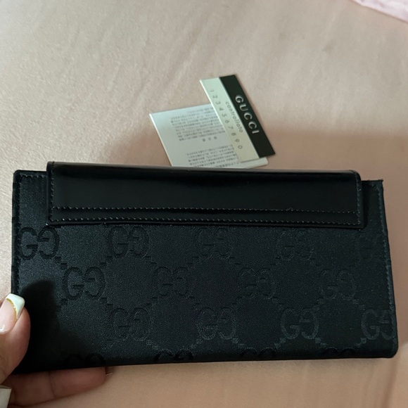 Gucci Black Monogram Wallet - Picture 7 of 10